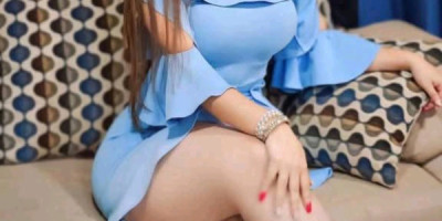 Belle femme élégante et propre pour des relations sérieuses