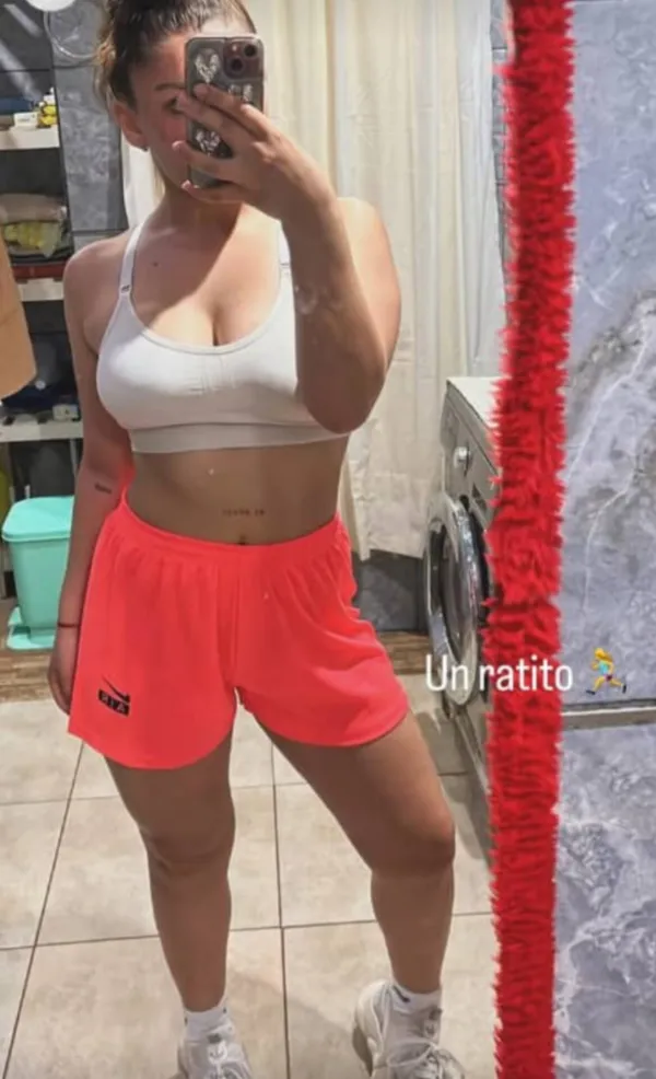 Bouchra Labrune Avatar Bg