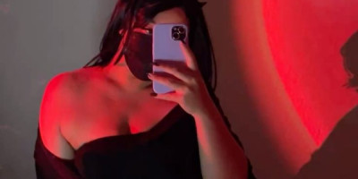 BELLE MASS PR UN BEAU PLAN VIP professionnelleBonjour chère clients service massage VIP professionn