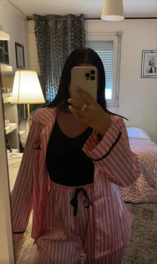 Bouchra Labrune Avatar Bg