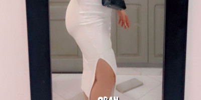 Une femme chaude sur Alger sexy élégante blonde