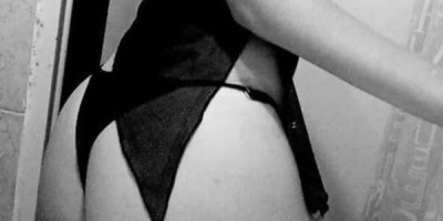 Une belle nana pour un plan cul rémunéré