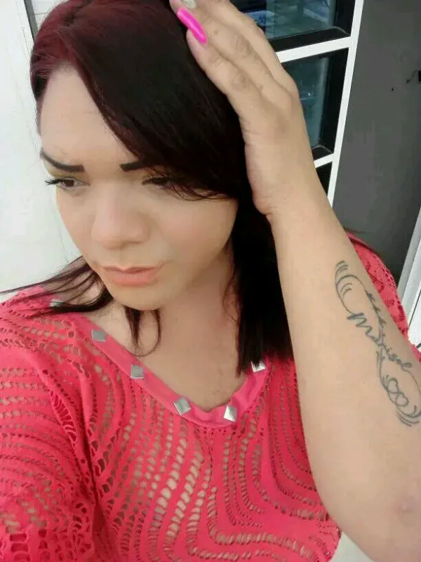 La Diablita Avatar Bg