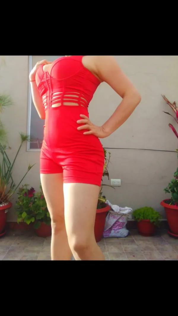 GABRIELA Avatar Bg
