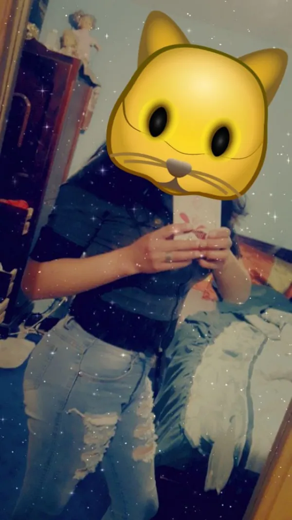 Fernanda Avatar Bg