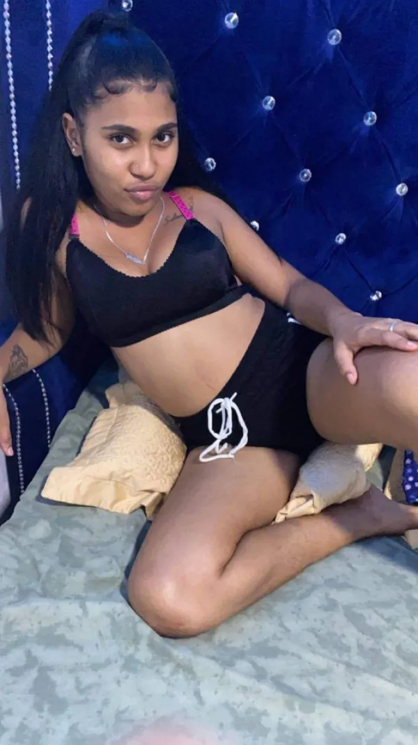 Vaneza Avatar Bg
