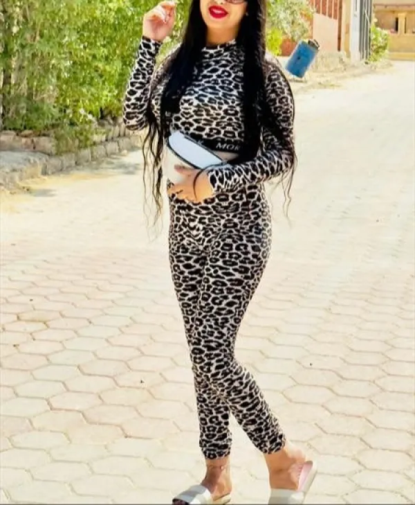 كارين Avatar Bg