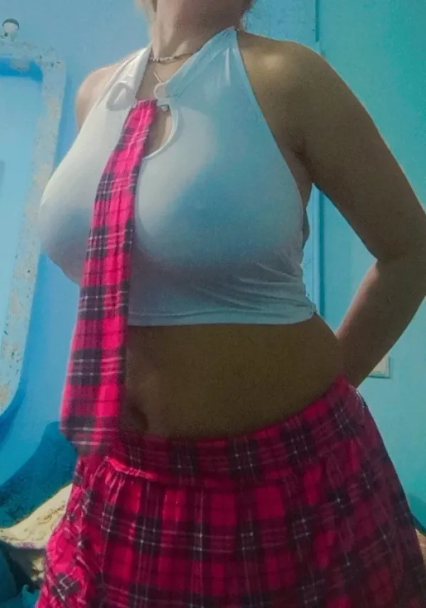 Madona Avatar Bg