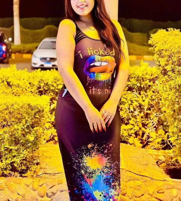 Rozy Avatar Bg