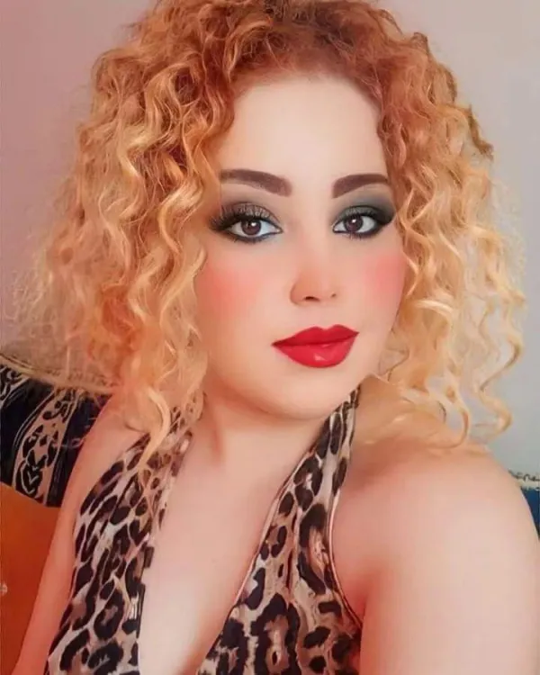 نور Avatar Bg