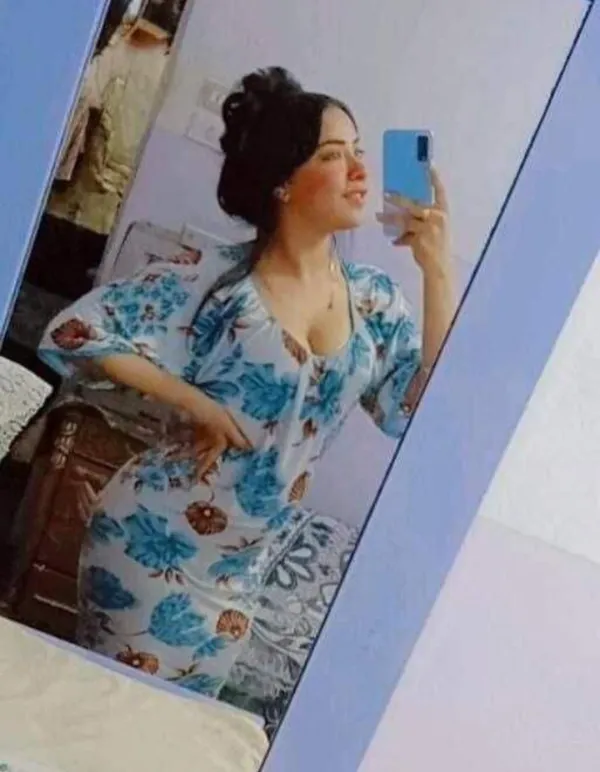 Hasnaa Avatar Bg