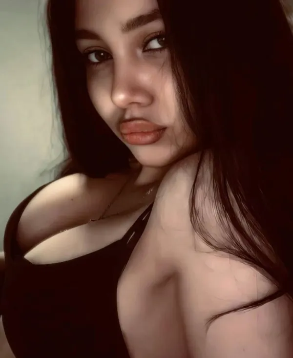 Roro Avatar Bg