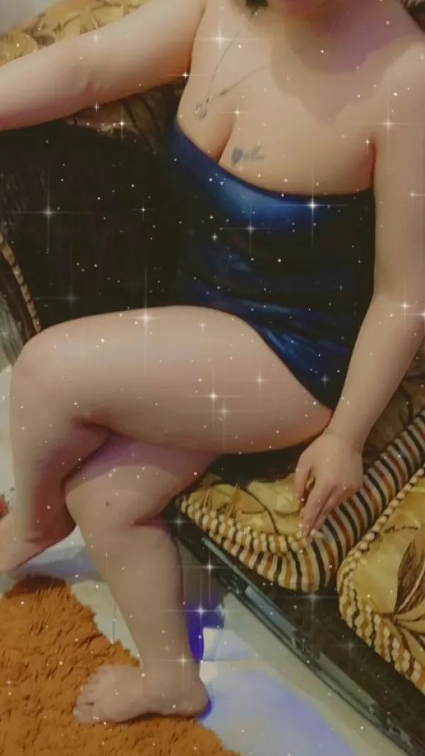 Rania Avatar Bg