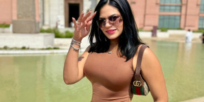 SOY LUCY EXPERTA EN COMPAÑIA DE LUJO ELEGANCIA Y SOFISTICADA VIAJES