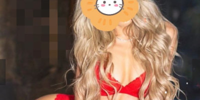 DIVERSION Y PASION INTENSA RUBIA LATINA DE PASO POR PARQUESOL