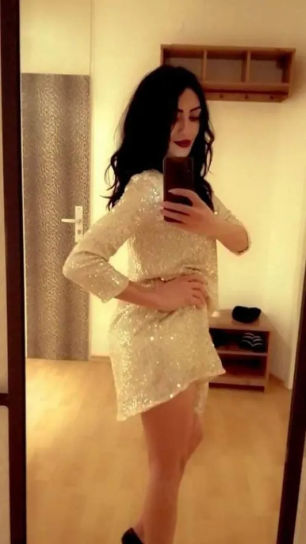 Jenifer Avatar Bg