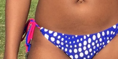 Nuit torride Amberli 19 ans Je n'accepte uniquement que les hommes cour