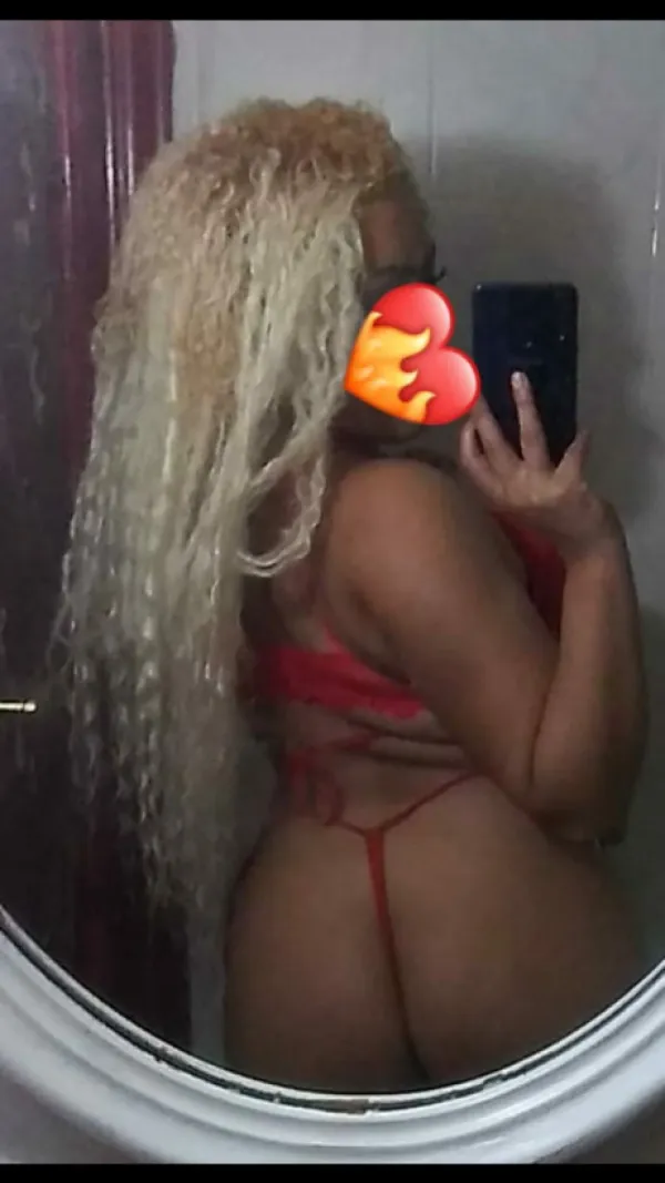 Debora Avatar Bg