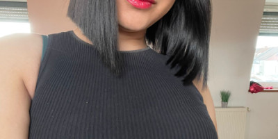 Camila la fille trans de 20 anschante avec moi