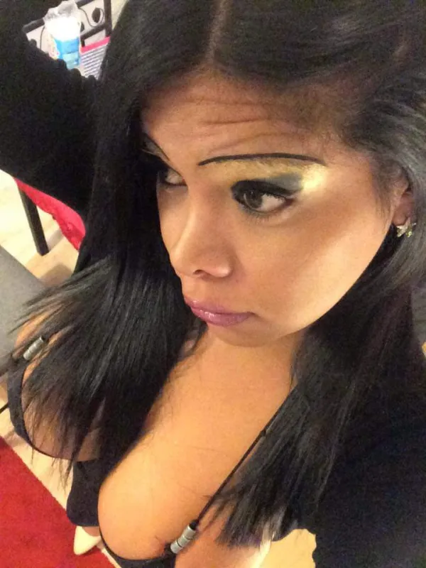 Giuliet Avatar Bg