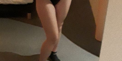 Bonjour je suis disponible pour vous je m'appelle hellody