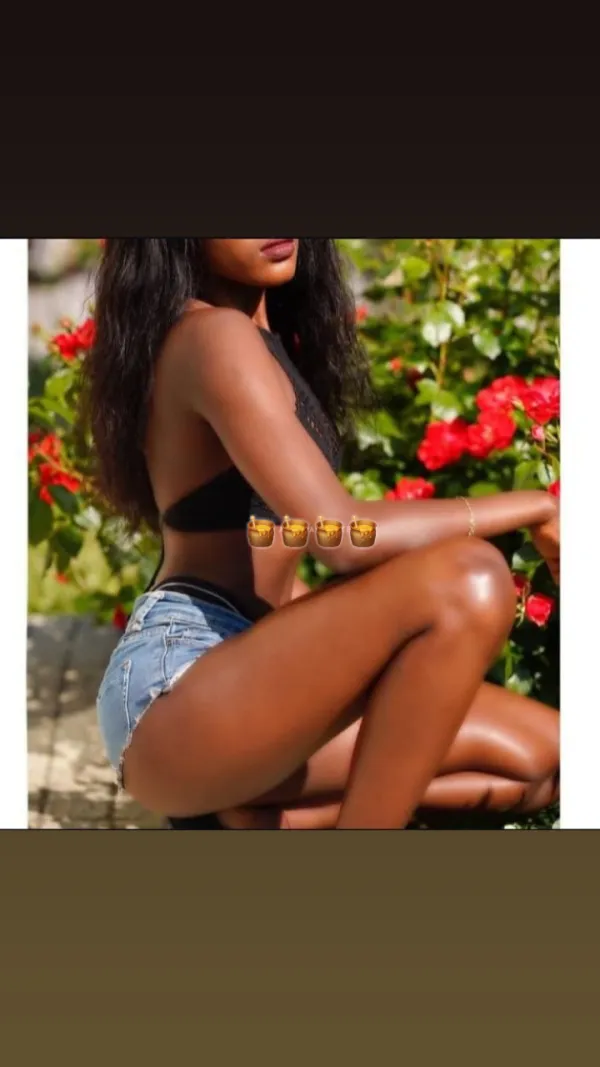 Cris Luana Avatar Bg