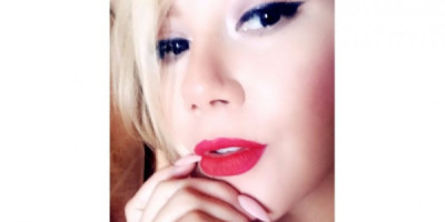 Jessy Bonjour Je suis belle souriante ma priorité est de vous f