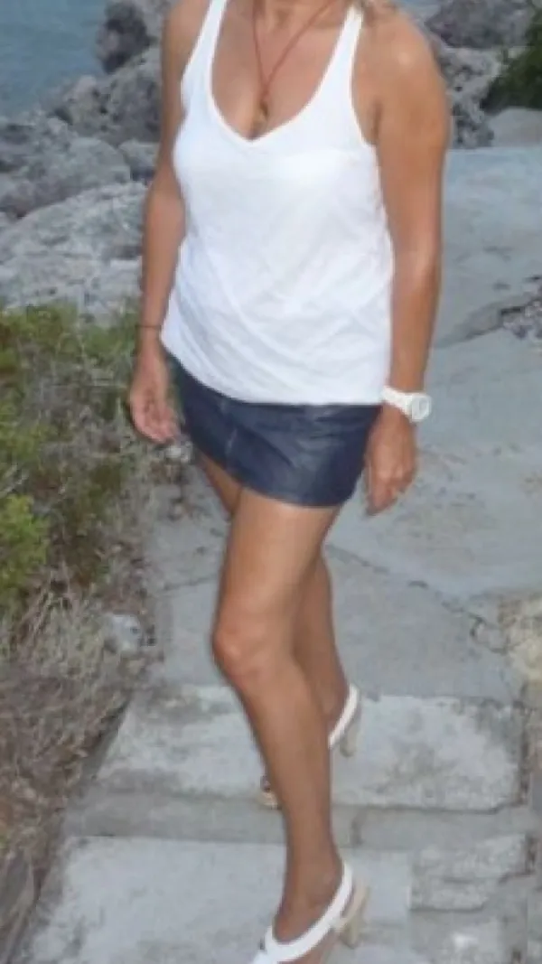 Avatar Bg