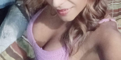 Belén linda morena trans peruana en Francia
