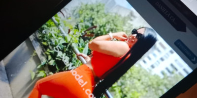 Mujer sexi y atractiva muy cariñosa con ganas d conocer gente y vem