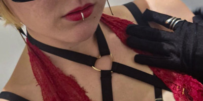 Une nouvelle et jeune escorte qui sait y faire si on la met à l'aise