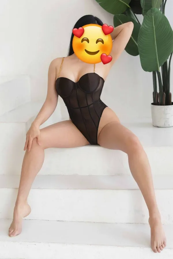 Diana Sevgi Avatar Bg