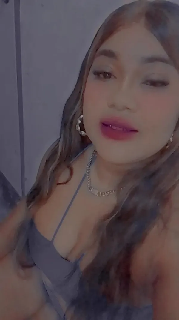 Yailin Avatar Bg