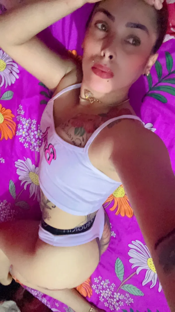 La Barbie Avatar Bg