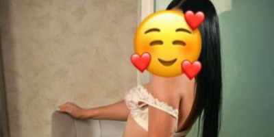 Brésilienne chaude venez vous délecter de mon corps mince et délicieux