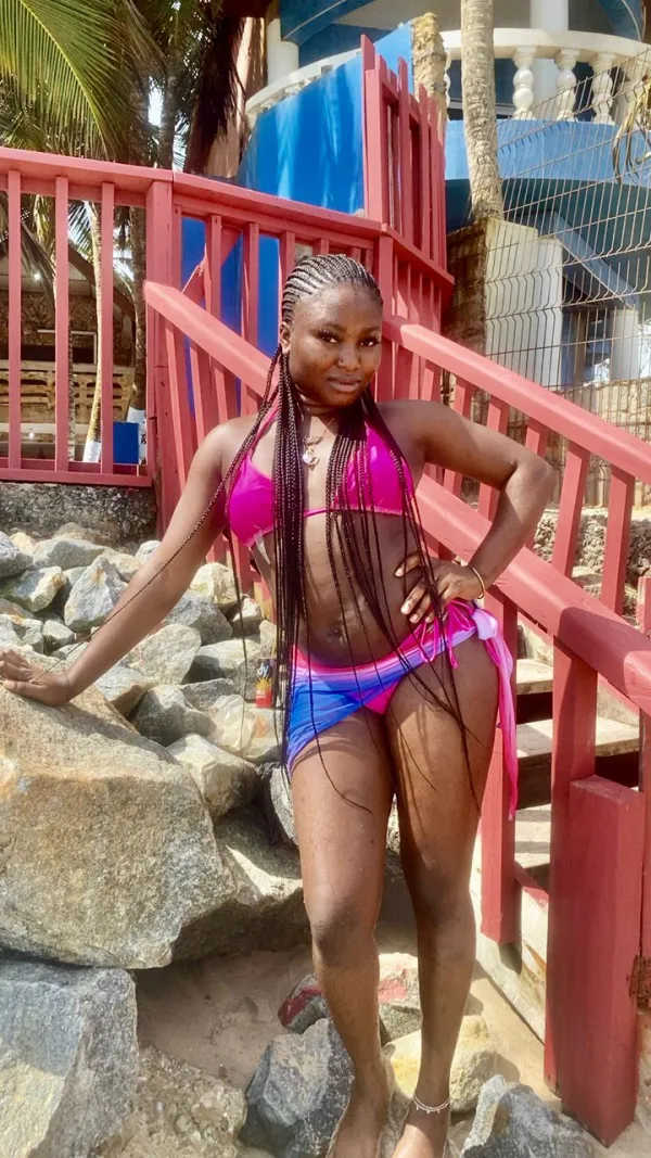 Ebony Hottie Avatar Bg