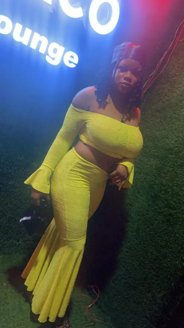 Ebony Hottie Avatar Bg