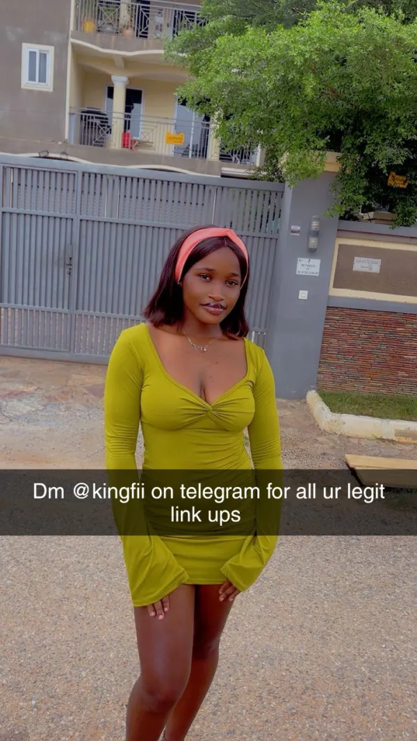 Ebony Hottie Avatar Bg