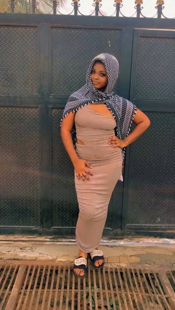 Ebony Hottie Avatar Bg