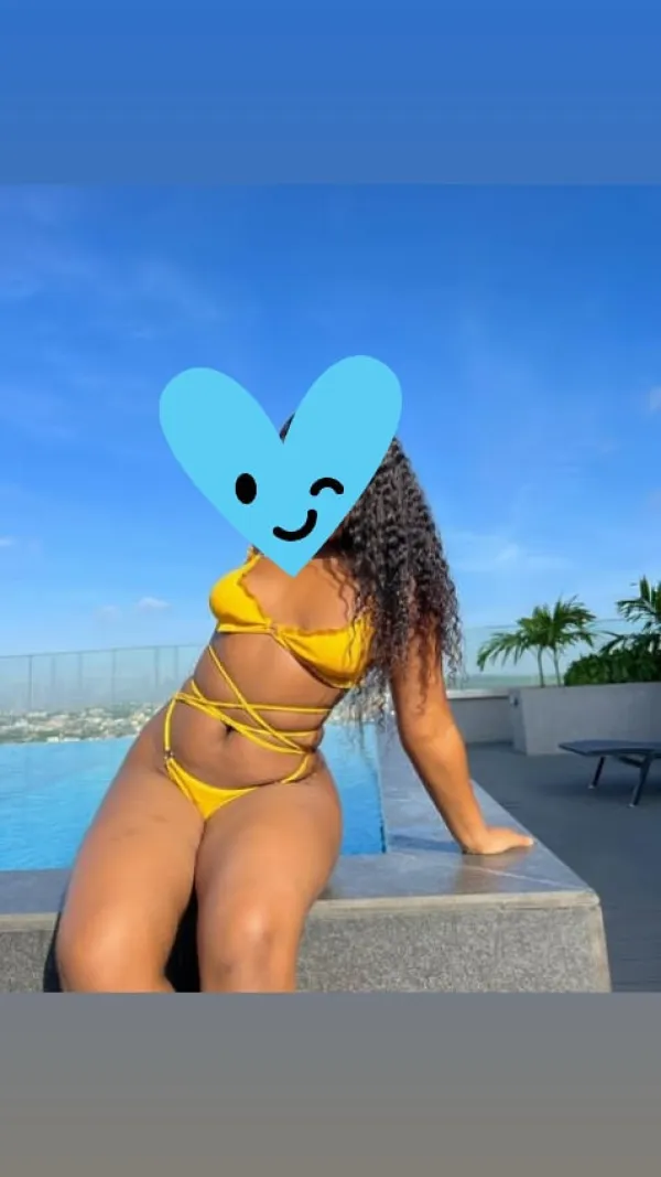 Hooker Avatar Bg