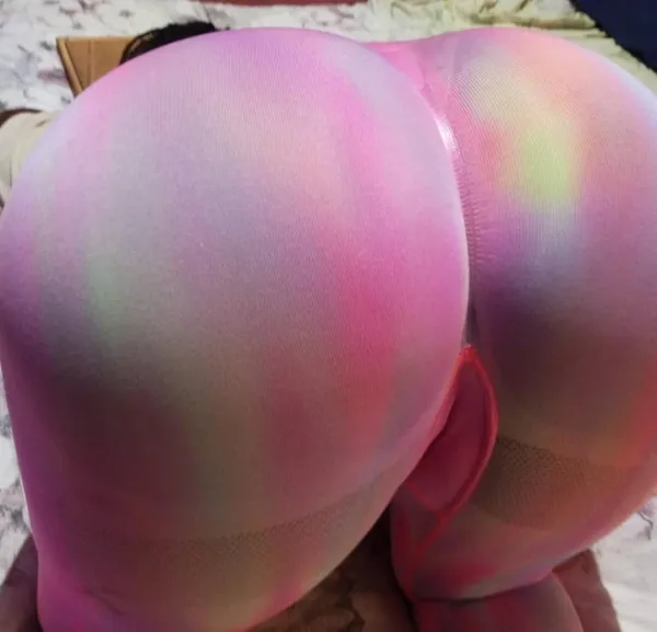 Sexy Becca Avatar Bg