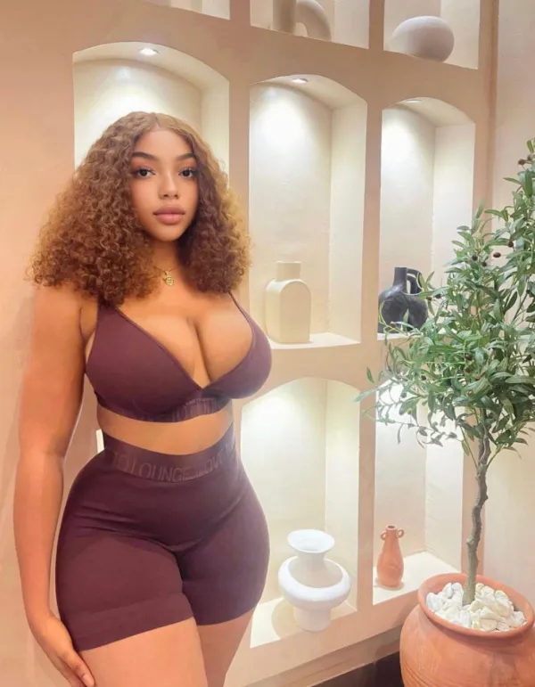 OPHILIA HOOKUP LINKUPS Avatar Bg