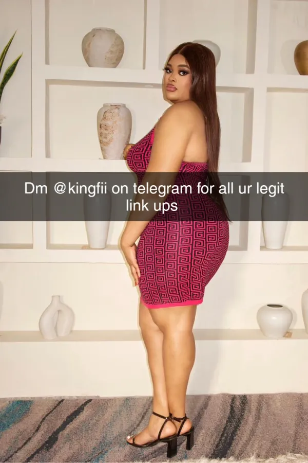 Ebony Hottie Avatar Bg