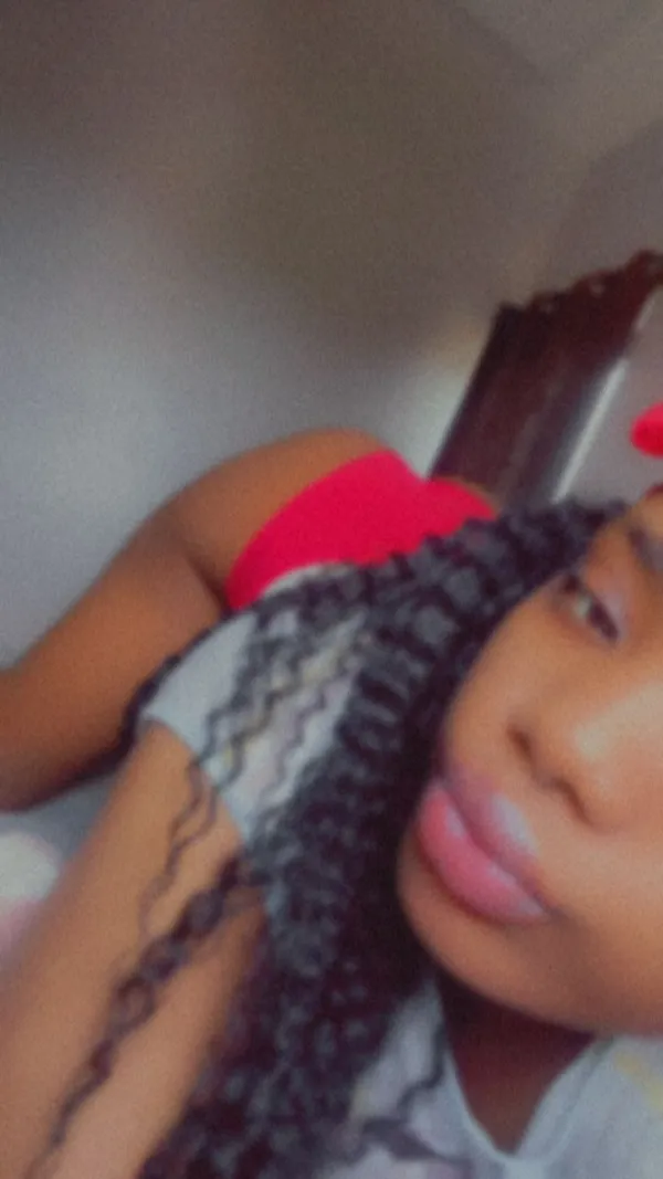 Ebony Hottie Avatar Bg