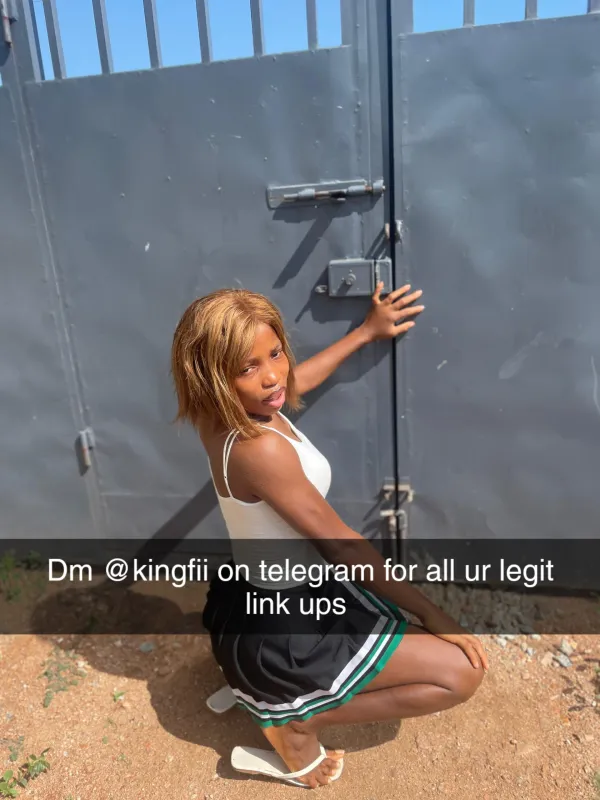 Ebony Hottie Avatar Bg