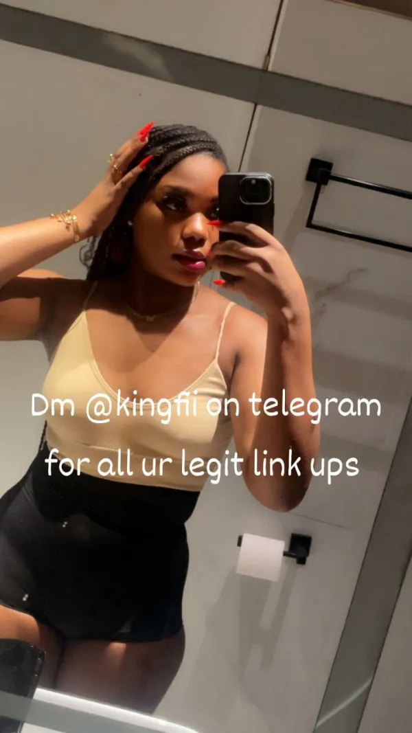 Ebony Hottie Avatar Bg