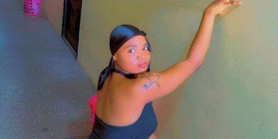 Circle naughty baddie available for hook up