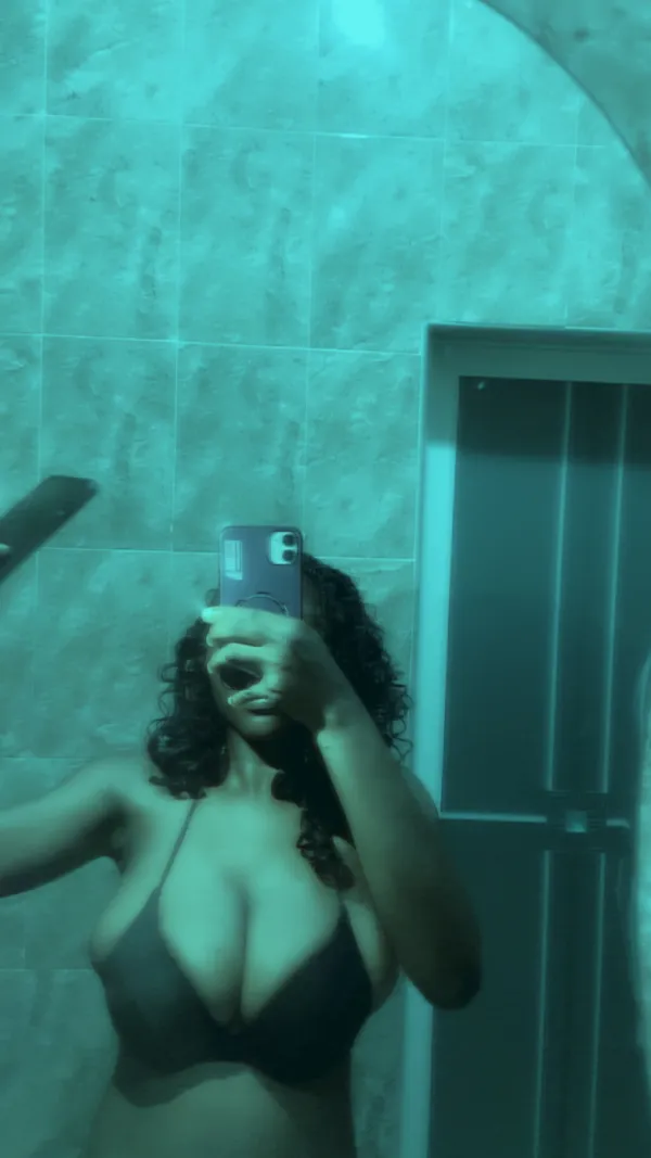 Shugar Berry Avatar Bg