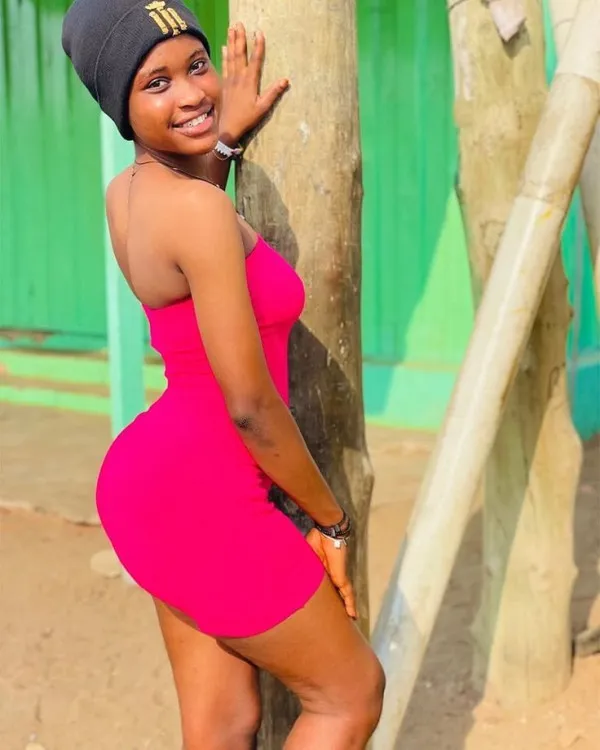 Madam Sophia Avatar Bg