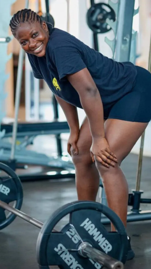 Lizzy Abena Avatar Bg